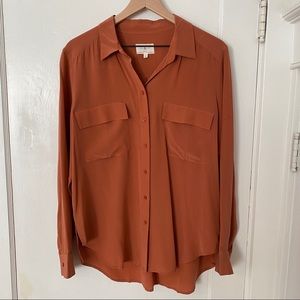 Lou and Grey Clay Pink Silk Button Down Shirt size large